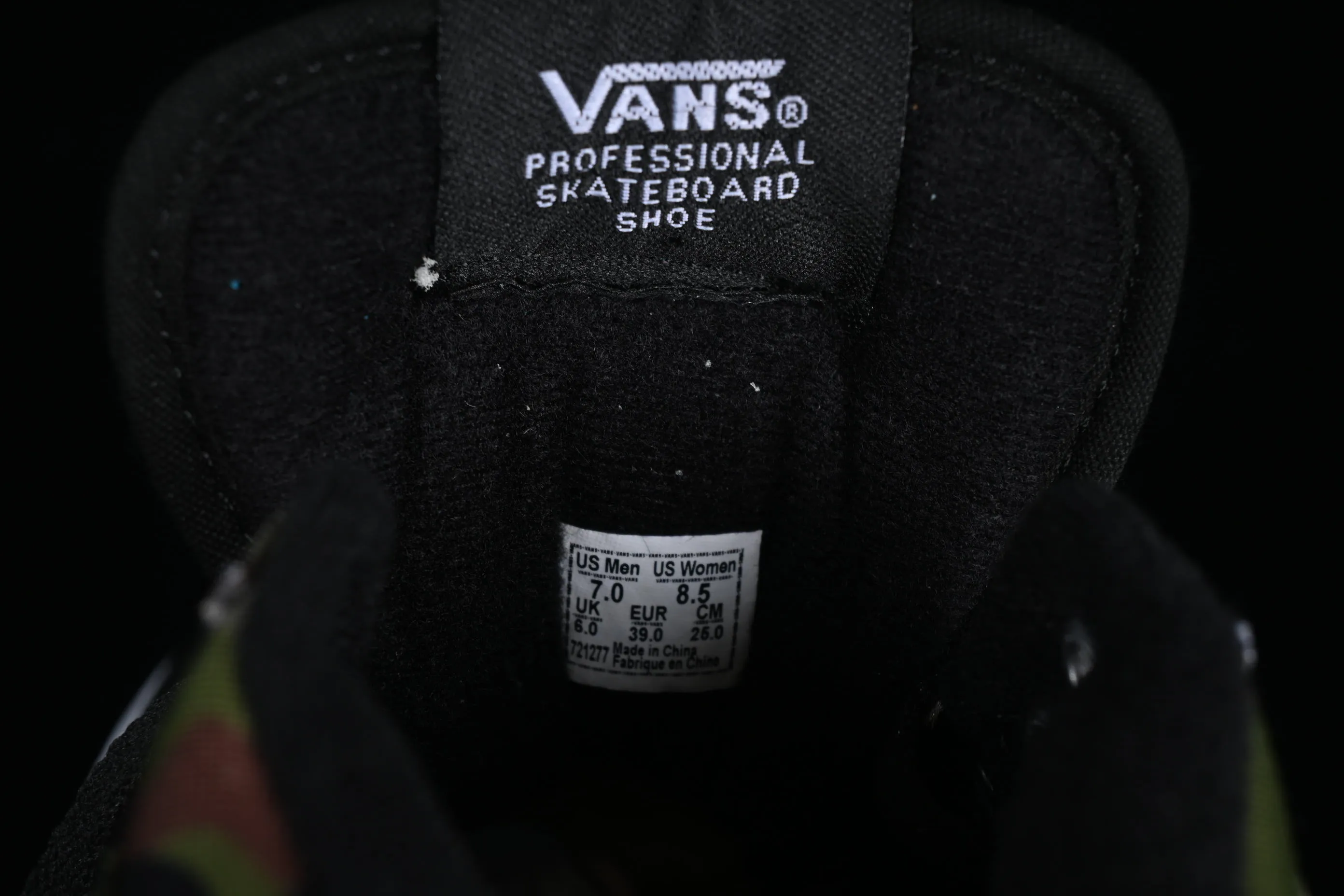 All categories Vans Vans series Vans Mid Vans Half Cab LX black and green camouflage retro casual skateboard shoes VN-OHJ TC6D